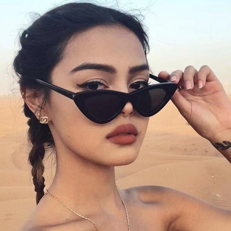Sexy Small Triangle Cat Eye Su - огляд і ціна Streetwear Brand With Eye